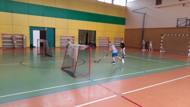 hokejbal 21